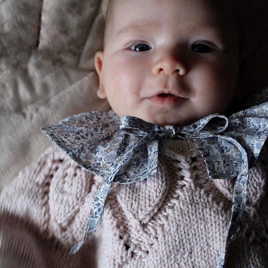 Baby Liberty removable ruffle collar Pip & Ink